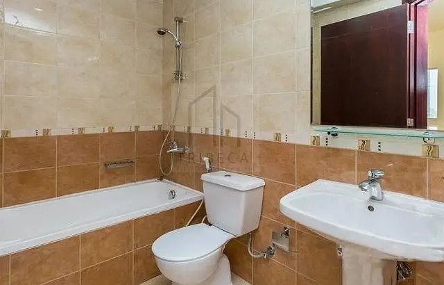 Spacious Studio | Well Maintained | Close to Metro
