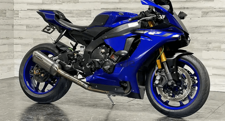 2018 Yamaha R1